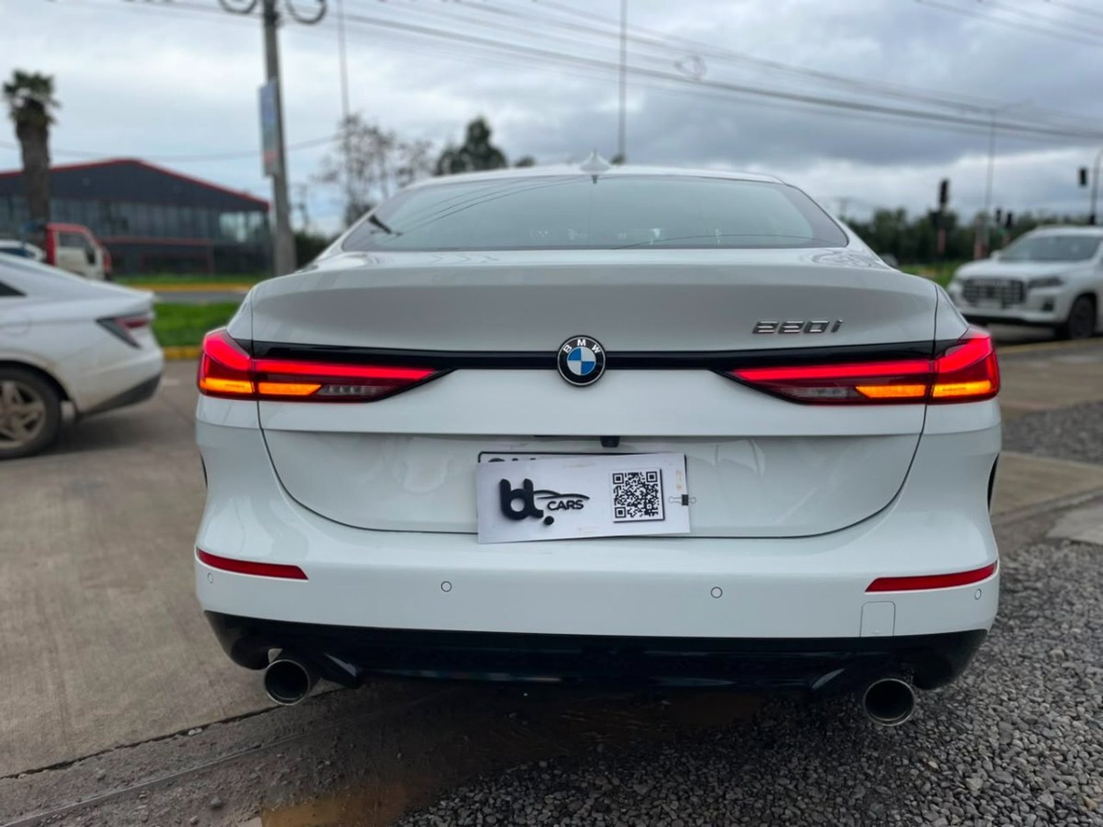 BMW 220I GRAN COUPE 2.0 AT 2023 - Foto 4 de 10