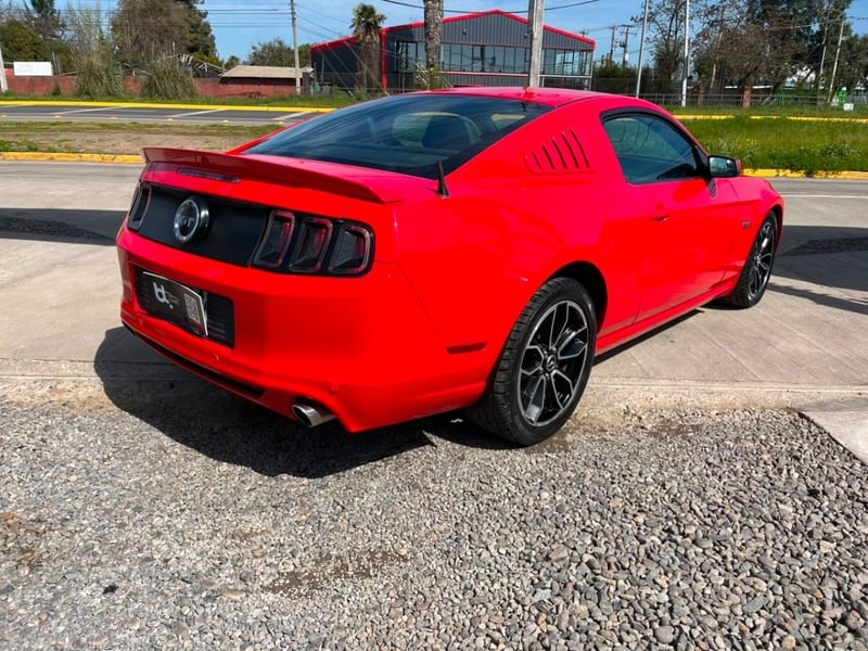 Ford MUSTANG 5.0 V8 2013 - Imagen 6 de 10