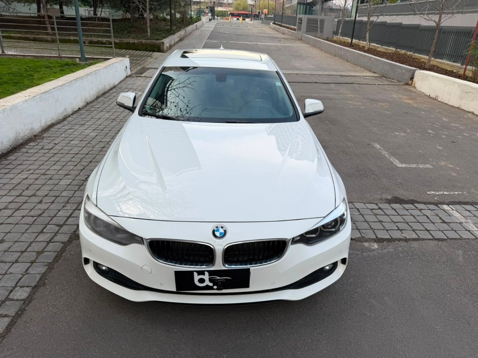 BMW 420I GRAND COUPE 2019 - Foto 2 de 10