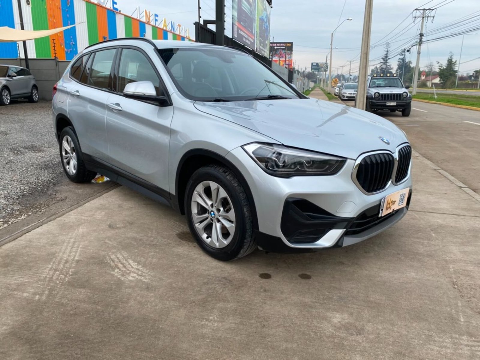 BMW X1 SDRIVE 18i 1.5 2020 - Foto 3 de 10