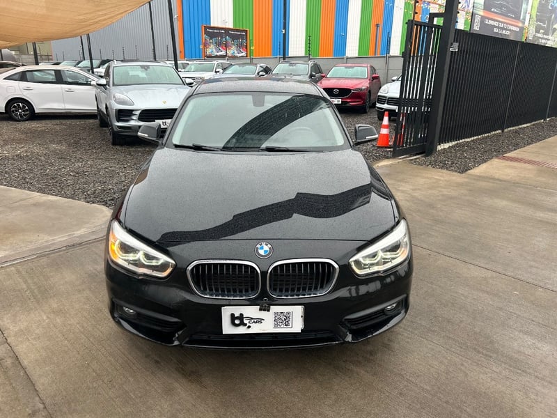 BMW 118 1.5 2019 - Imagen 5 de 10