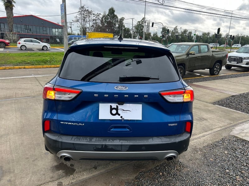 Ford ESCAPE FHEV 2.5 AUT 2023 - Imagen 10 de 10
