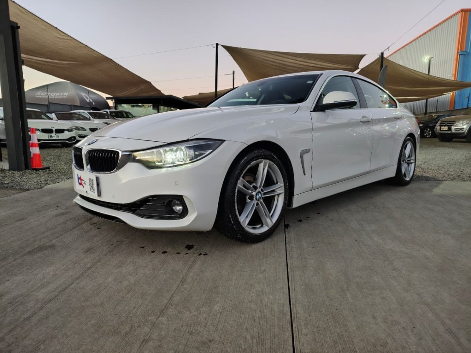 BMW 420I GRAND COUPE 2019 - Foto 4 de 10