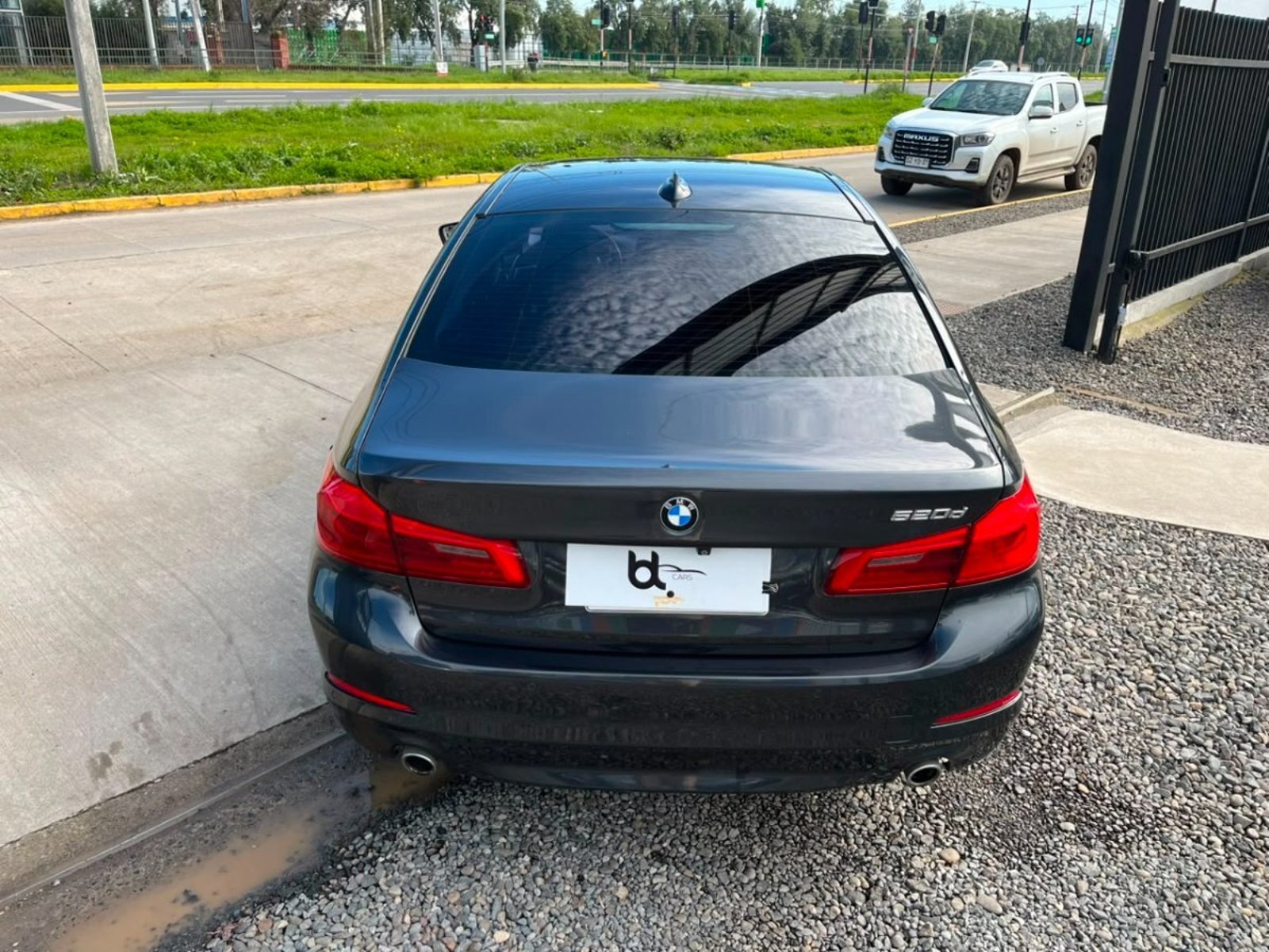 BMW 520D 2.0 2018 - Imagen 8 de 10