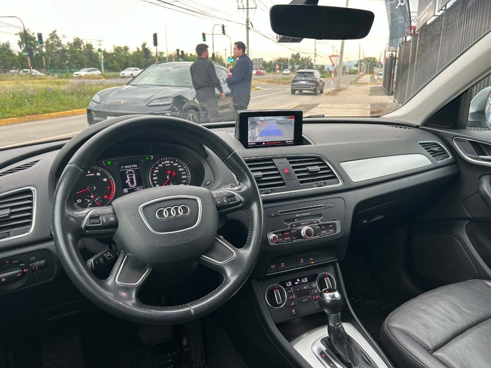 Audi Q3 TFSI 1.4 2018 - Foto 2 de 10