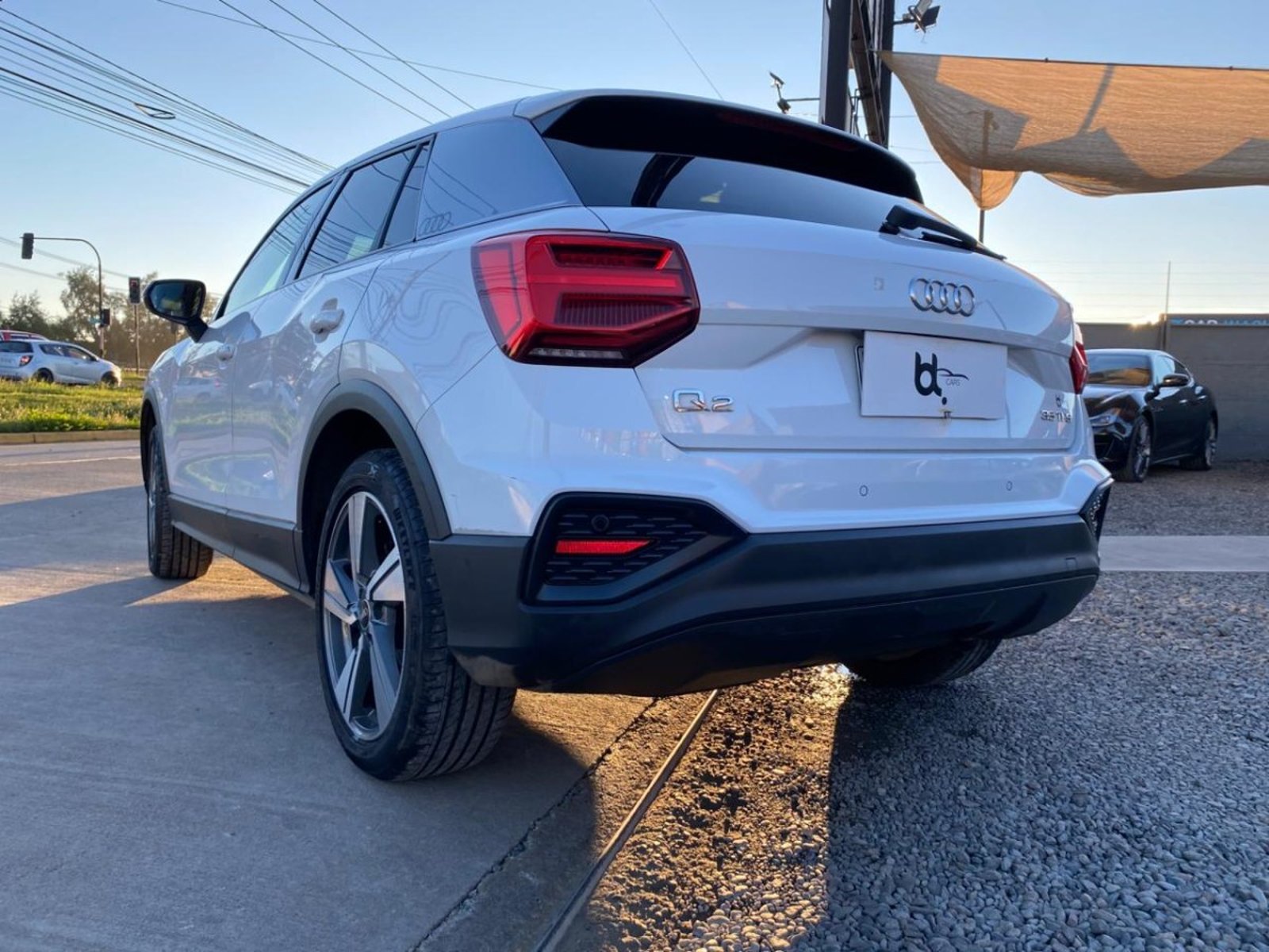 Audi Q2 35 TFSI 1.4 2022 - Imagen 8 de 10