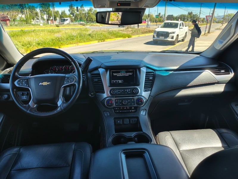 Chevrolet TAHOE LT 4WD 5.3 2020 - Imagen 9 de 10