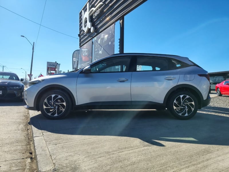 Kia K3 CROSS 1.6 AUT 2025 - Imagen 7 de 10