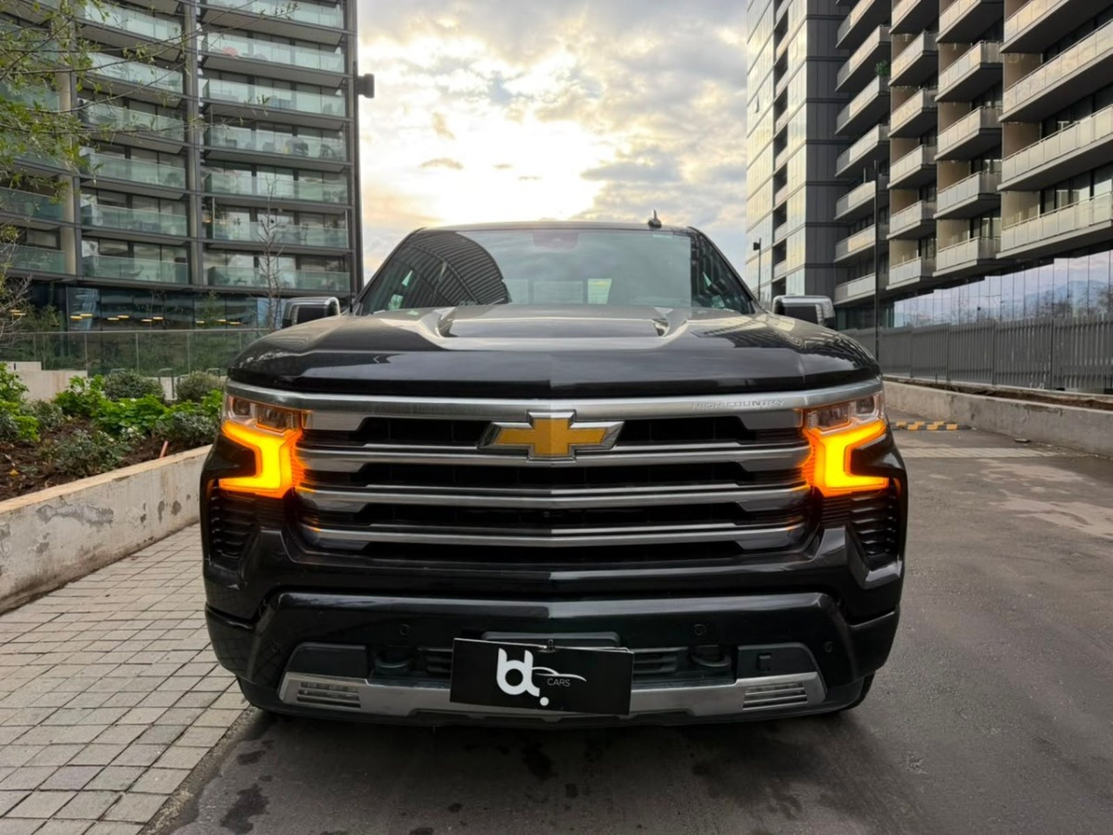 Chevrolet SILVERADO HIGH COUNTRY 3.0 AUT 4X4 2023 - Imagen 10 de 10