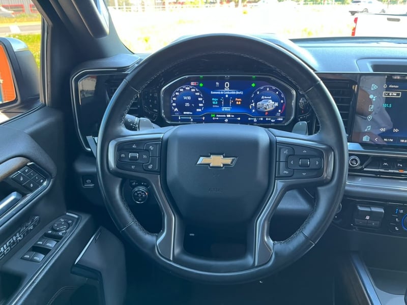 Chevrolet SILVERADO HIGH COUNTRY 4X4 3.0 2024 - Imagen 10 de 10