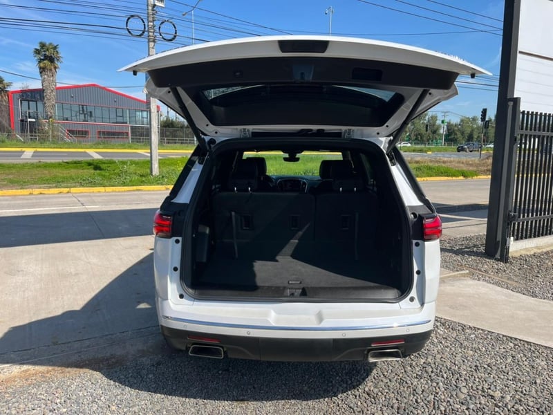 Chevrolet TRAVERSE NG AWD 3.6 2023 - Imagen 8 de 10