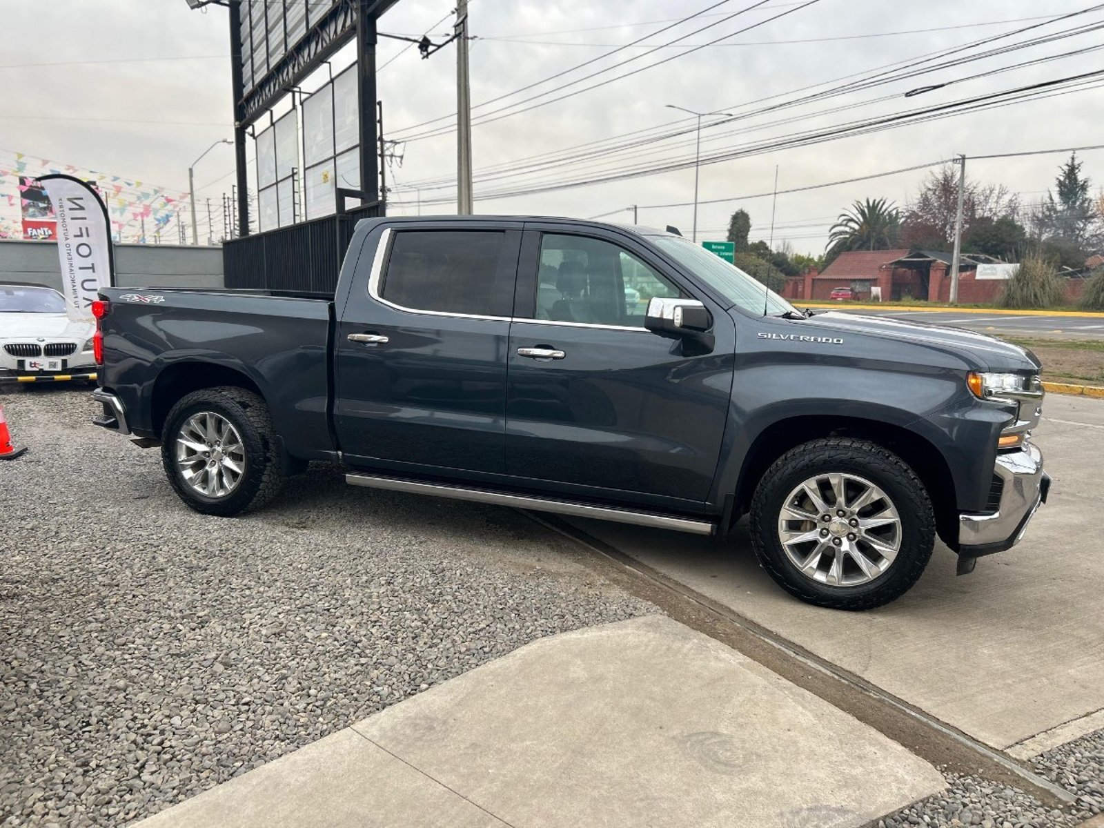 Chevrolet SILVERADO LTZ 5.3 2020 - Imagen 4 de 10