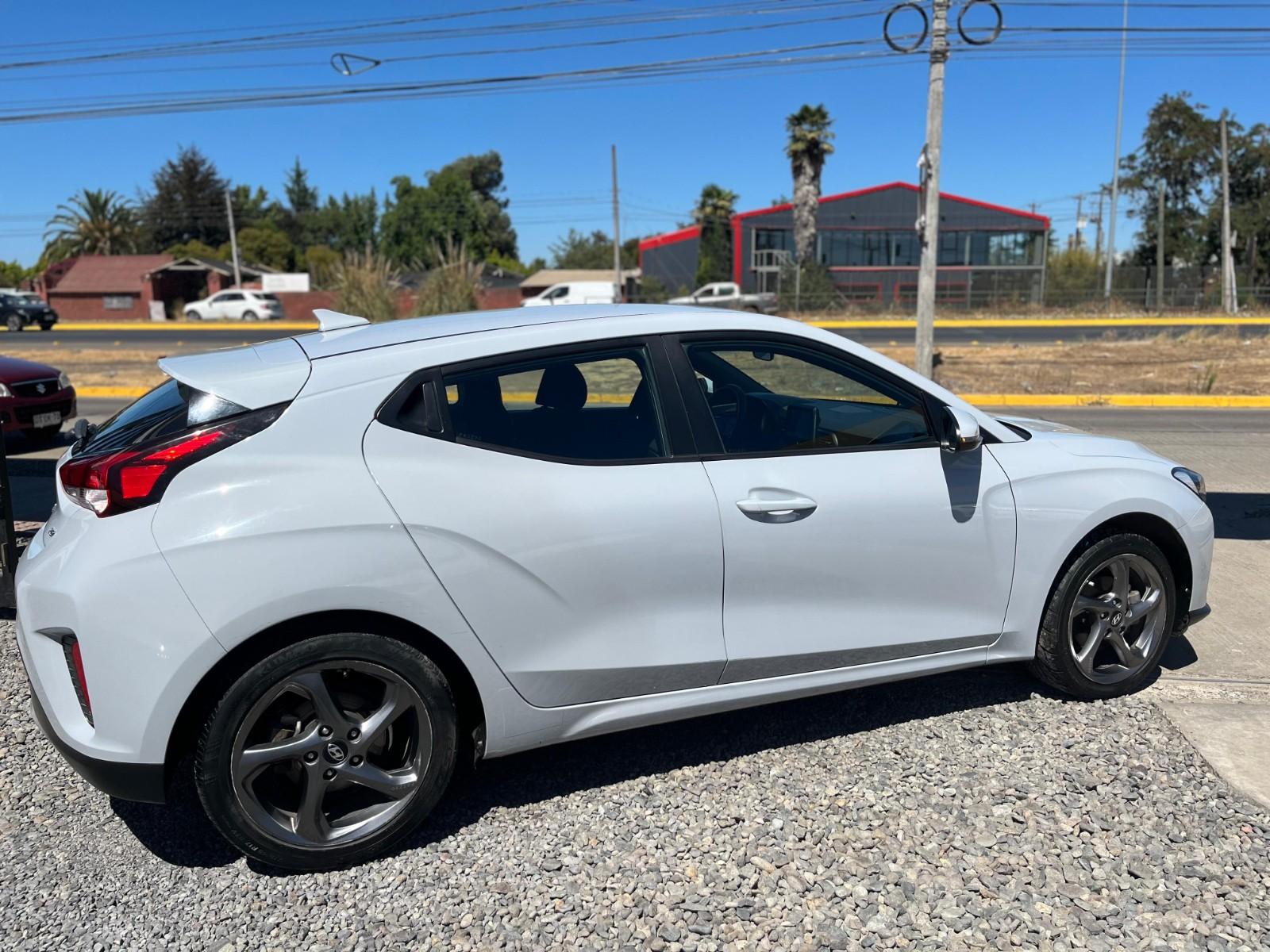 Hyundai VELOSTER JS 2.0 2020 - Imagen 7 de 10