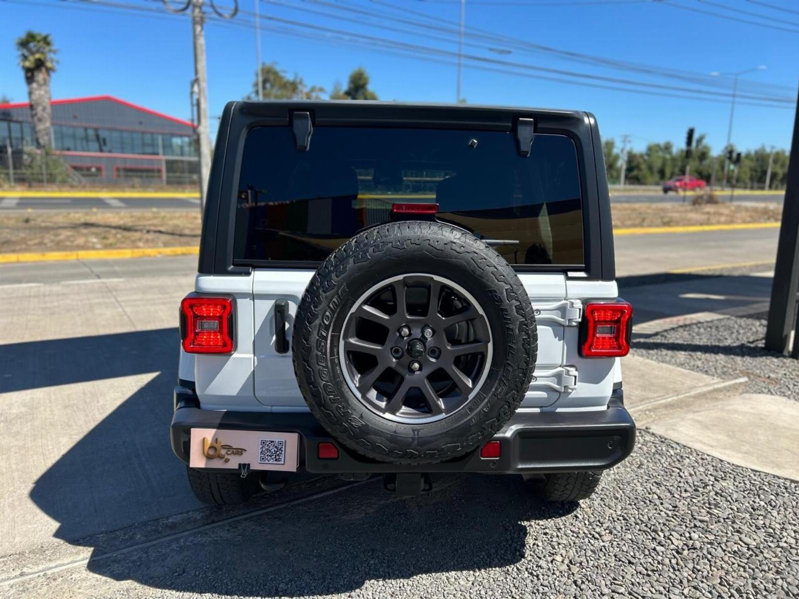 Jeep WRANGLER SAHARA UNLIMITED 2.0 2021 - Imagen 4 de 9