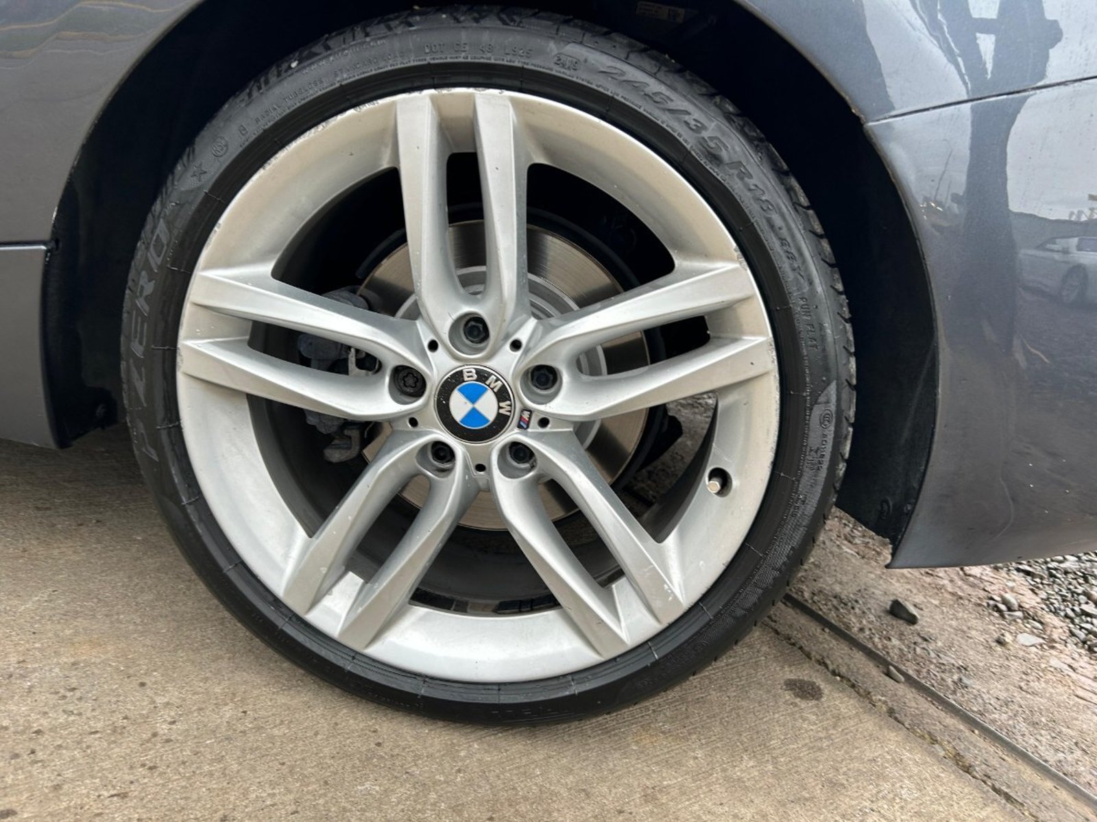 BMW 120I SPORT LCI 2.0 AUT 2017 - Foto 5 de 10