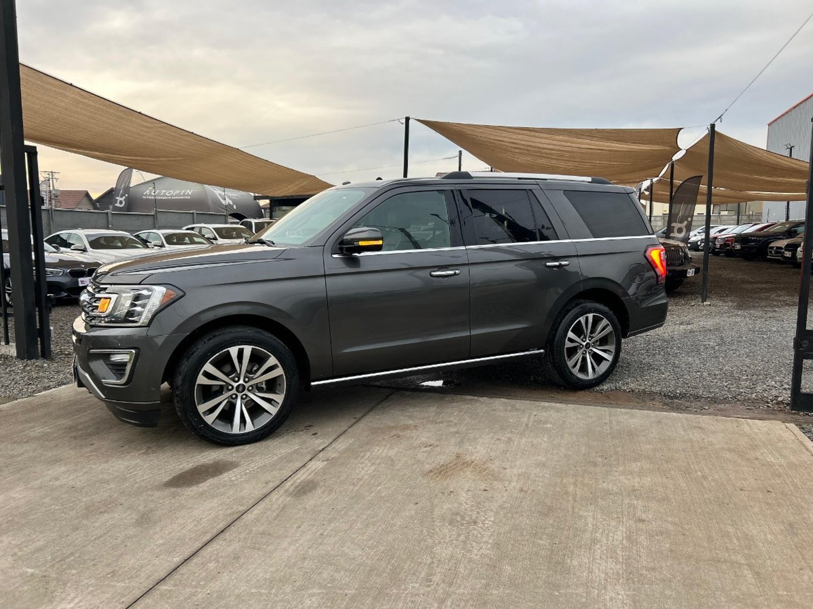 Ford EXPEDITION LIMITED 3.5 2022 - Foto 4 de 10