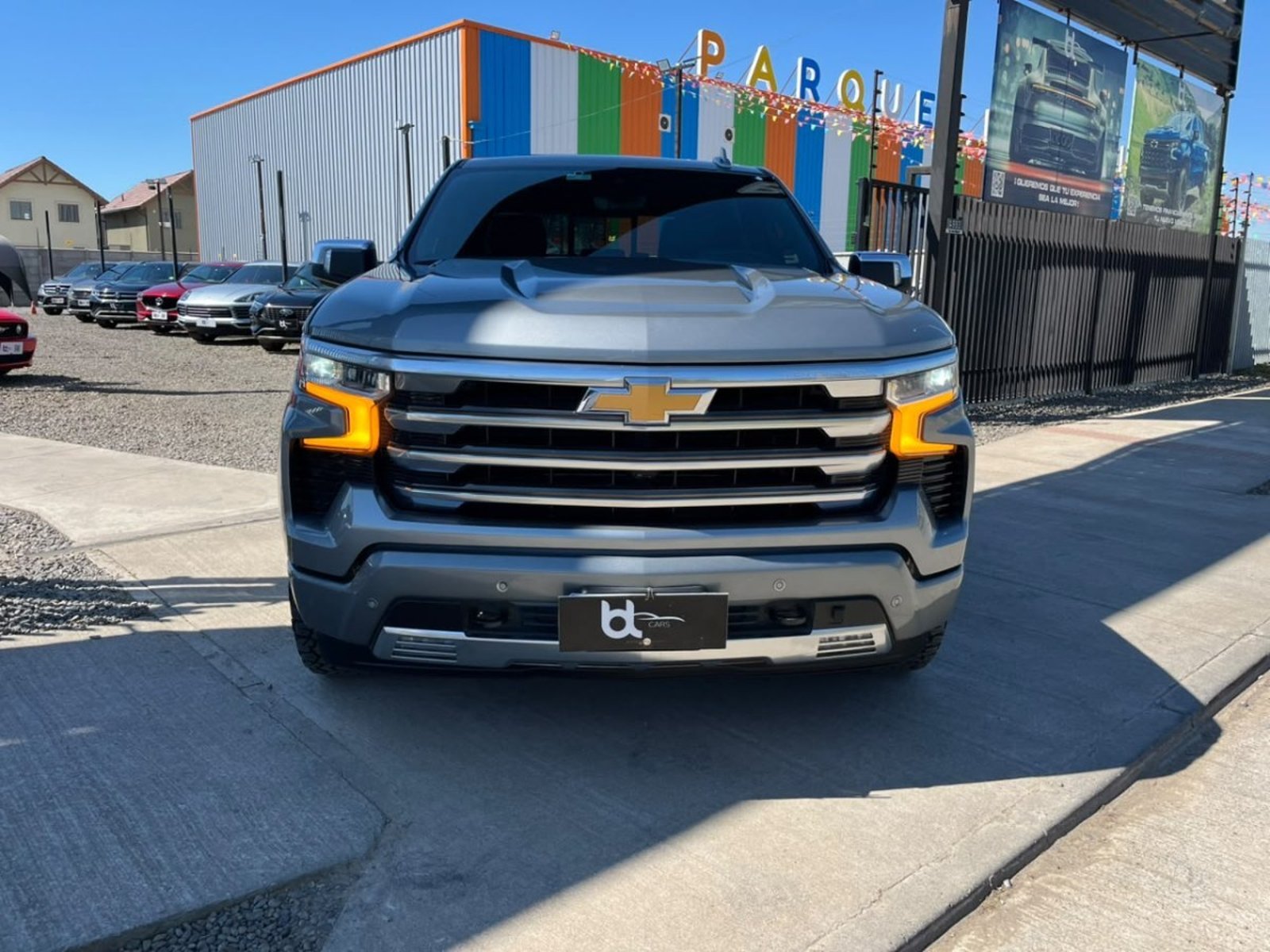 Chevrolet SILVERADO HIGH COUNTRY 4X4 3.0 2024 - Foto 2 de 10