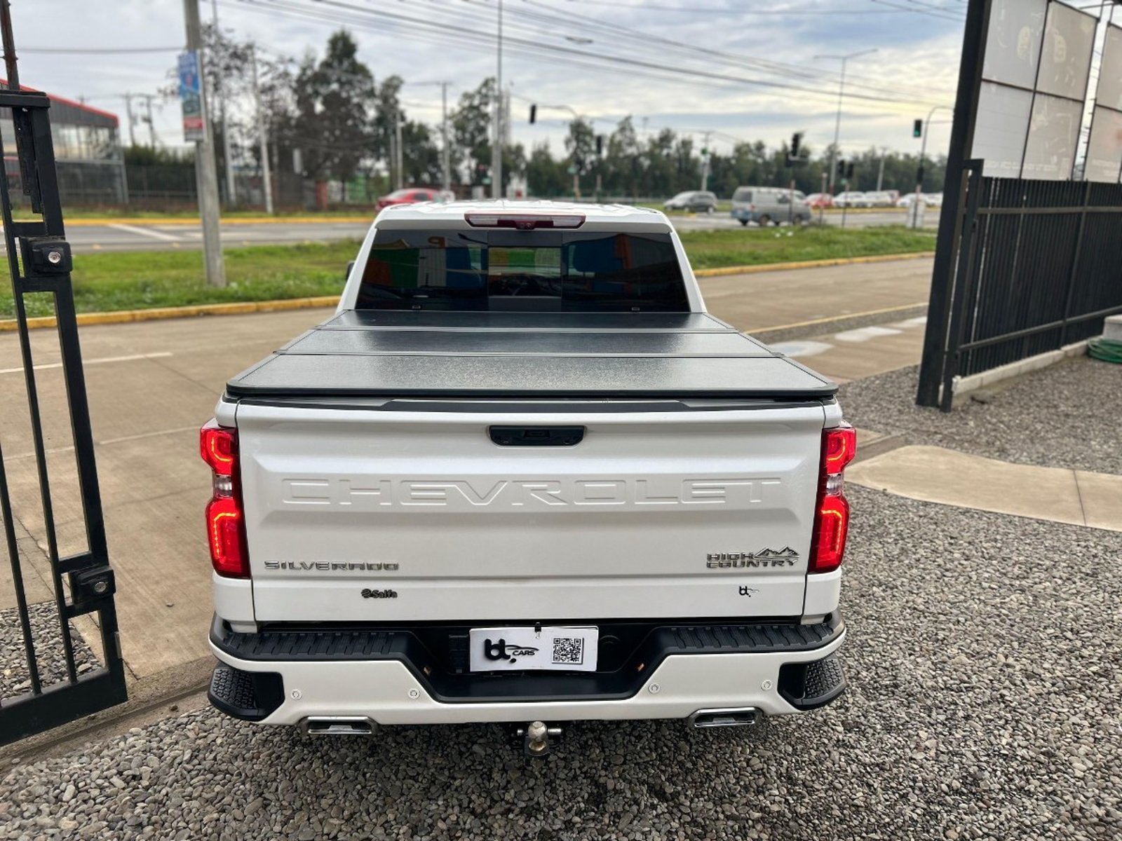 Chevrolet SILVERADO 3.0 HIGH COUNTRY 4X4 2023 - Imagen 10 de 10