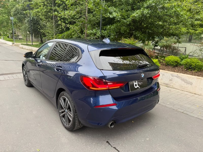 BMW 118 1.5 AUT 2021 - Imagen 5 de 10