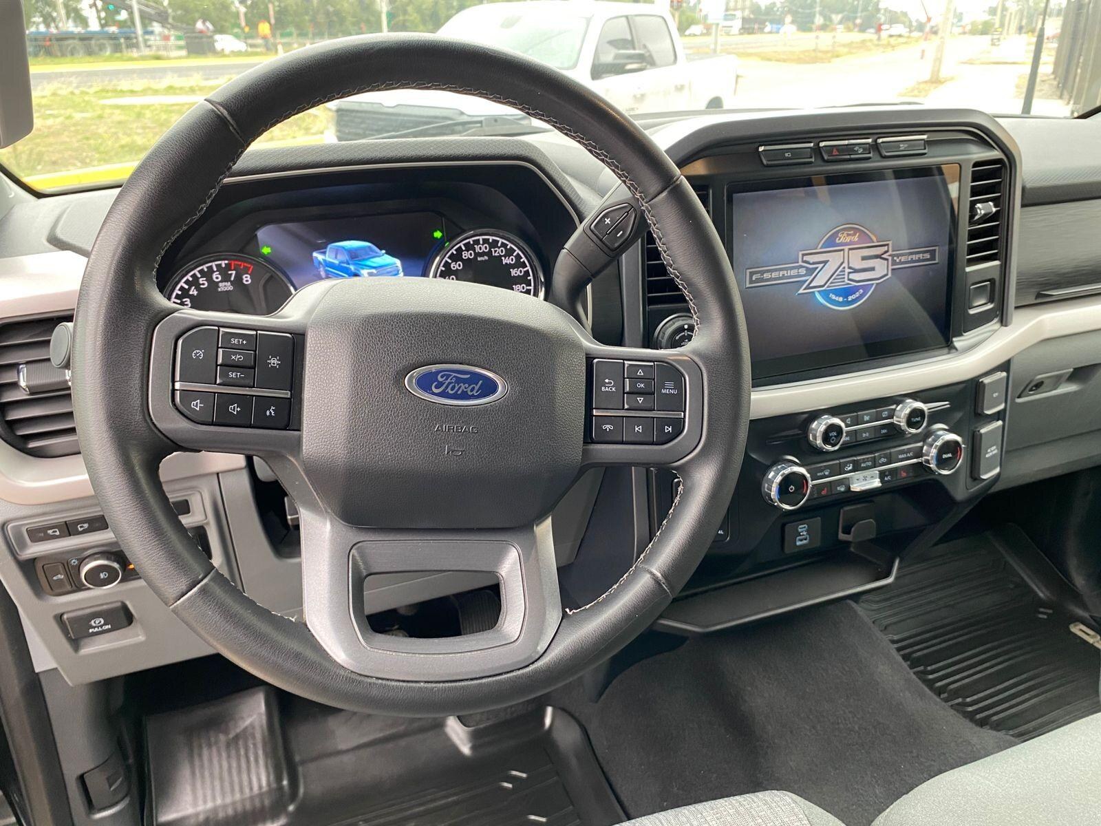 Ford F-150 XLT 4X4 5.0 2024 - Imagen 10 de 10