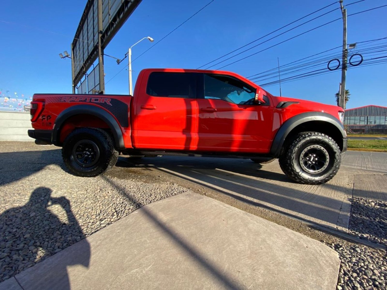 Ford F-150 RAPTOR 4X4 3.5 2023 - Foto 5 de 10