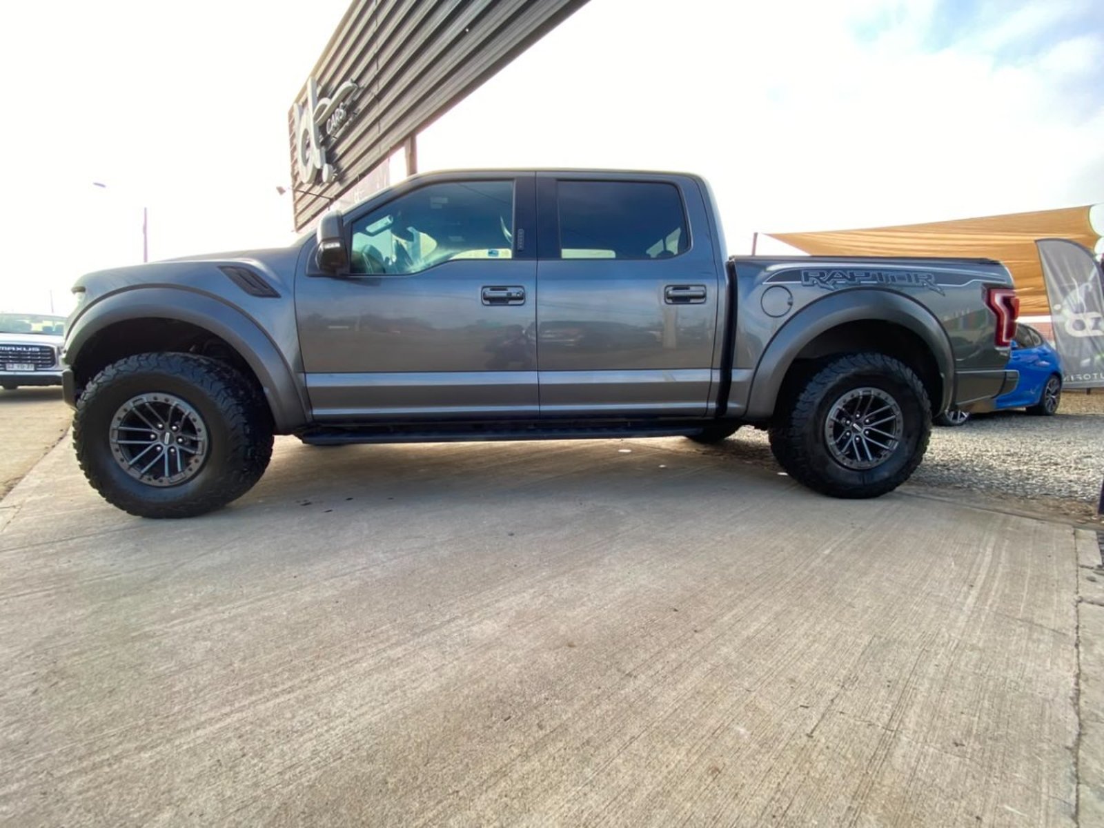 Ford F-150 RAPTOR 4X4 3.5 2020 - Foto 5 de 10