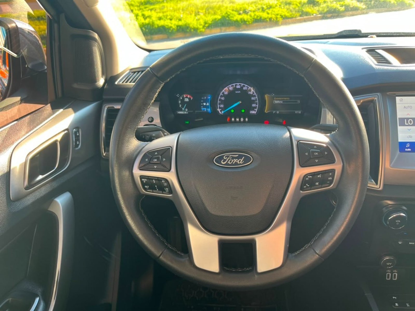 Ford RANGER LIMITED 3.2 2023 - Foto 4 de 10