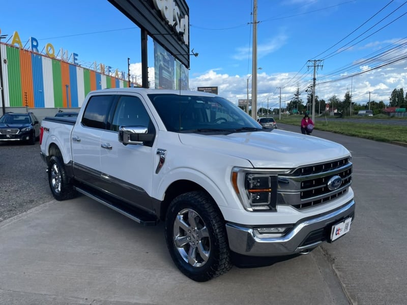 Ford F-150 LARIAT LUXURY 4X4 5.0L AUT 2022 - Imagen 9 de 10