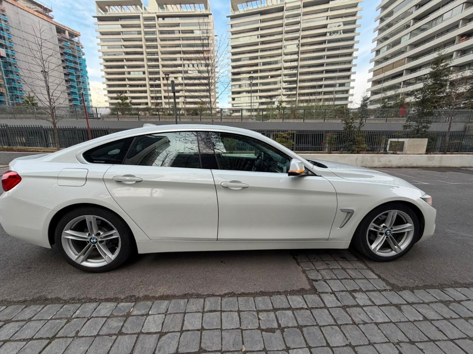 BMW 420I GRAND COUPE 2019 - Imagen 4 de 10