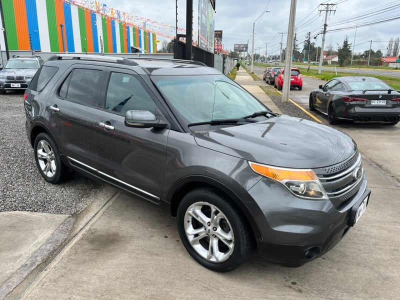 Ford EXPLORER 3.5 LIMITED 2015 - Imagen 3 de 10