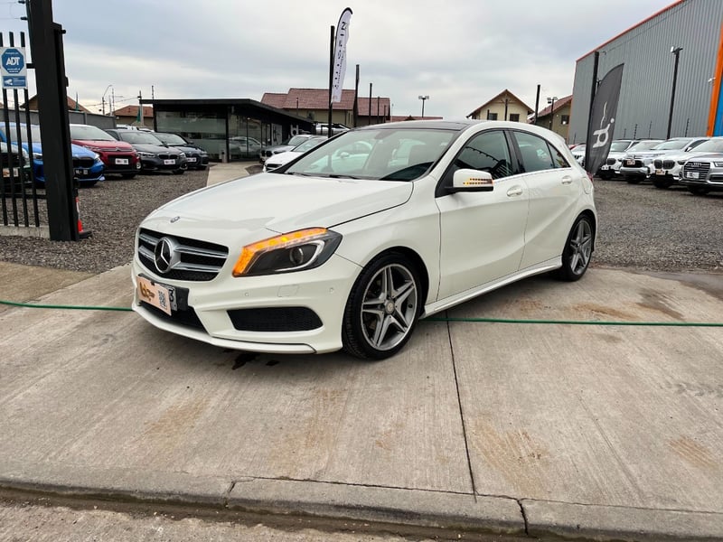 Mercedes-Benz A200 BLUEEFFICIENCY 2015
