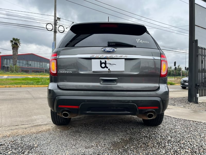 Ford EXPLORER 3.5 LIMITED 2015 - Imagen 5 de 10