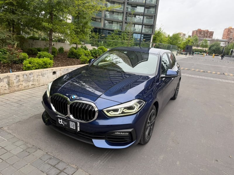 BMW 118I 1.5 AUT 2021 - Imagen 9 de 10