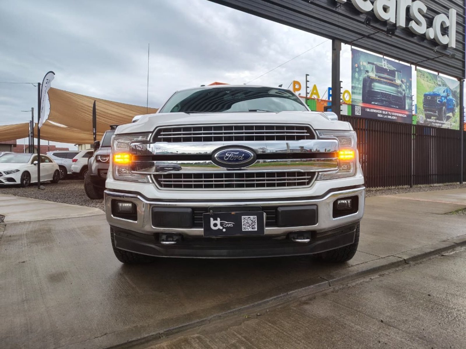 Ford F-150 LARIAT LUXURY 5.0 AUT 4X4 2020 - Foto 3 de 10