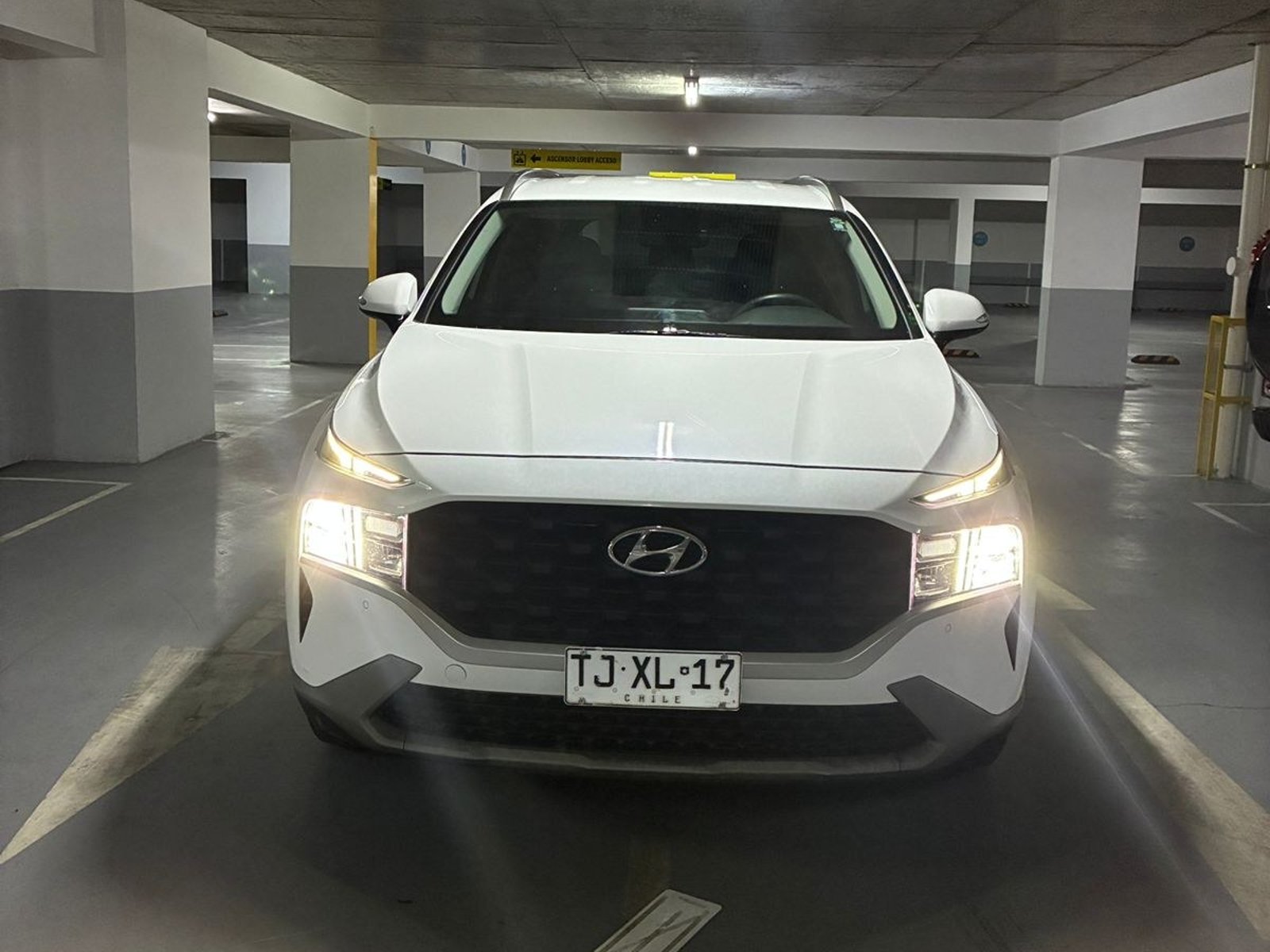Hyundai SANTA FE 2.2 2024 - Foto 2 de 10