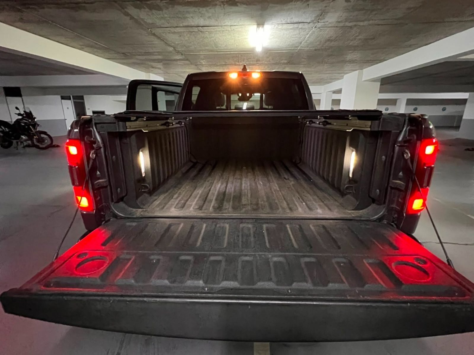 RAM 1500 Limited 2020 - Imagen 8 de 9