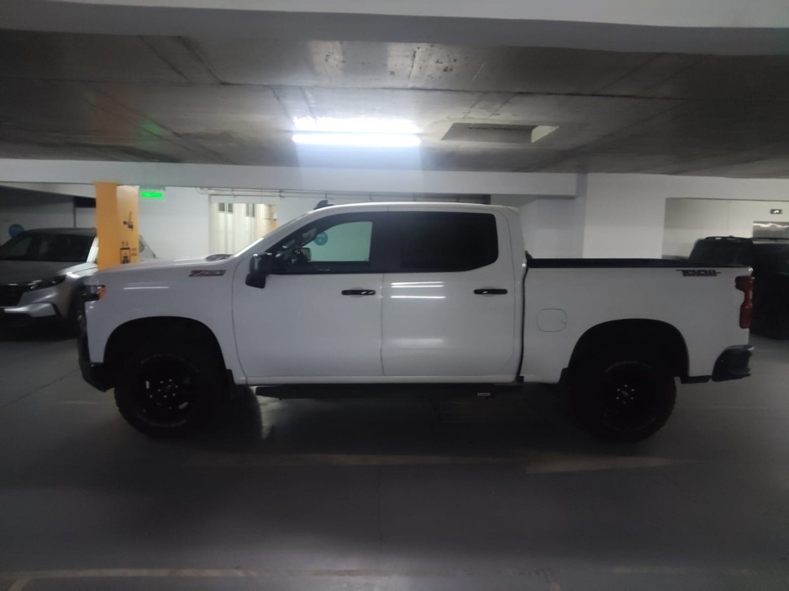 Chevrolet SILVERADO TRAIL BOSS Z71 2020 - Foto 4 de 10