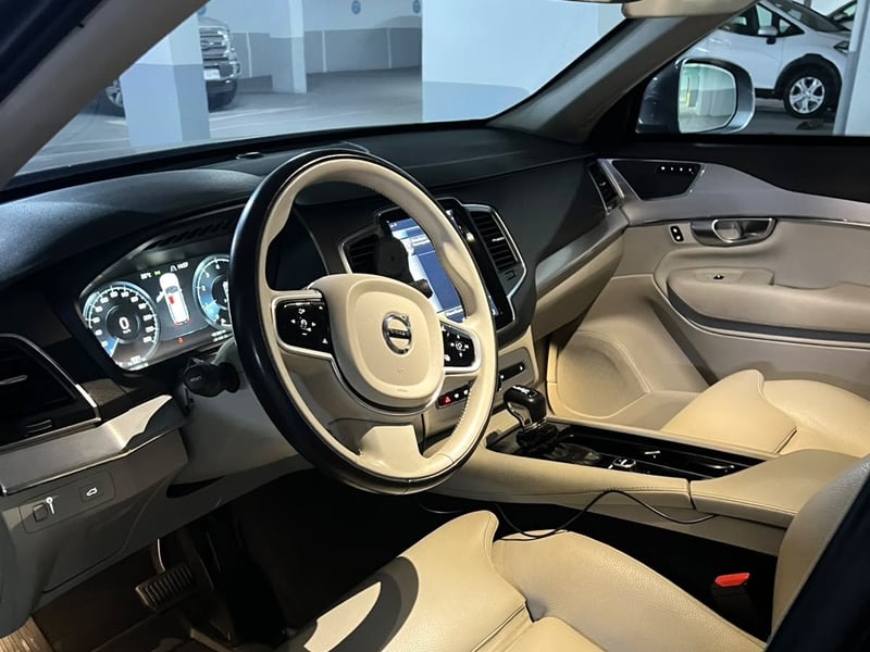 Volvo XC90 T5 2.0 BLINDADO 2017 - Imagen 9 de 10