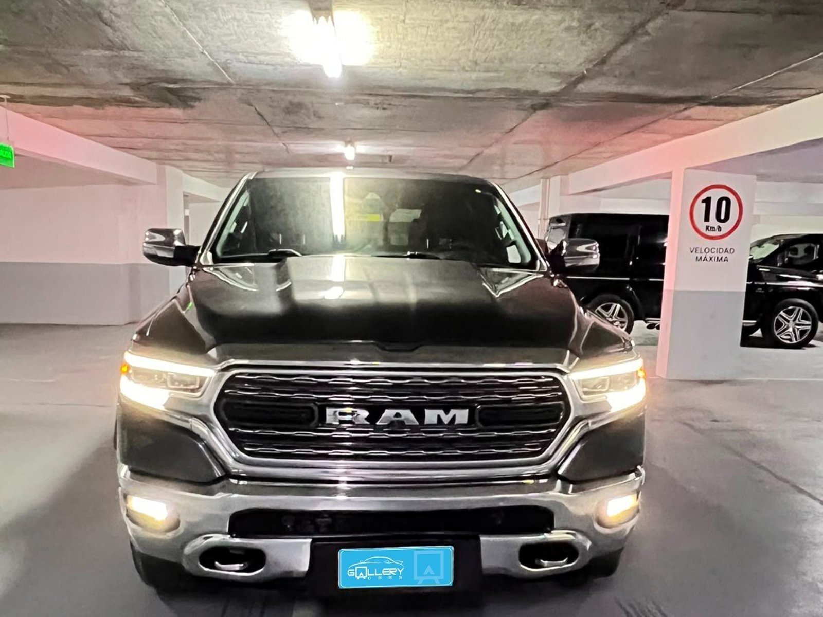 RAM 1500 LIMITED 2020 - Foto 2 de 10