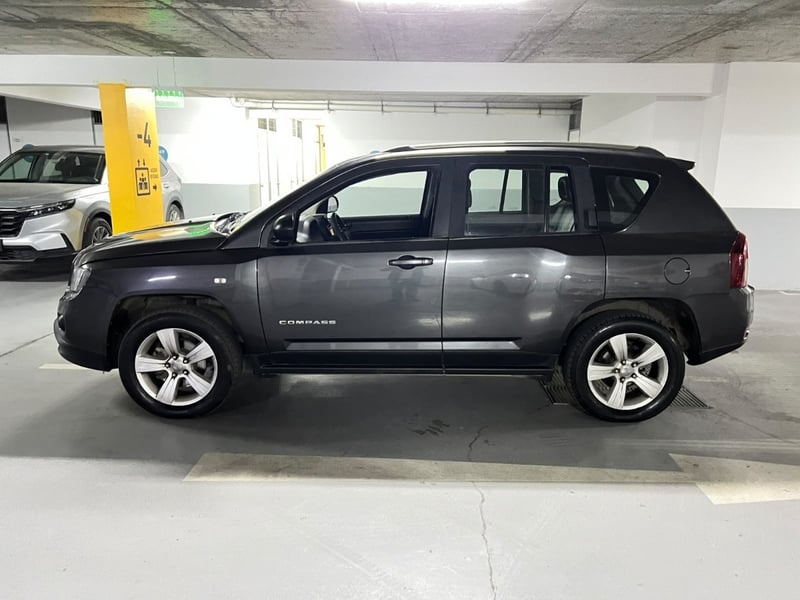Jeep COMPASS LIMITED 2014 - Imagen 4 de 10
