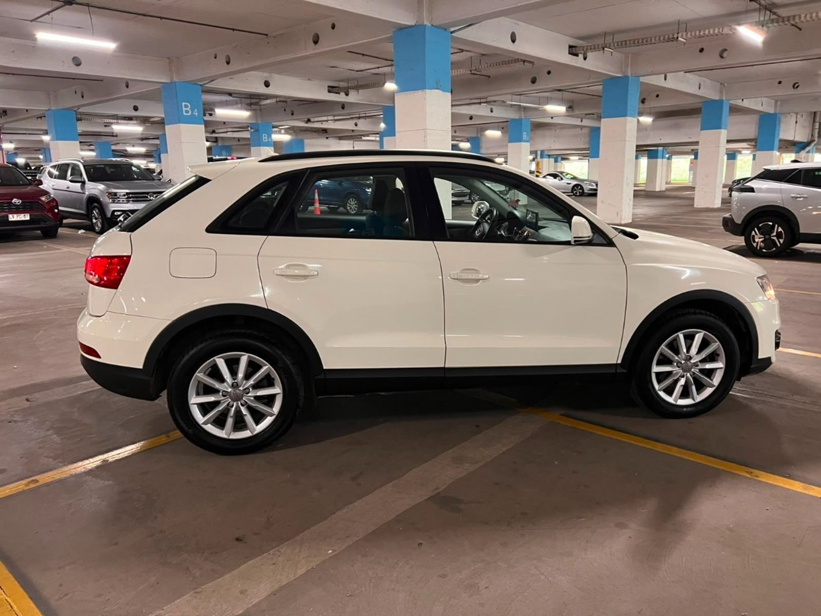 Audi Q3 2.0T quattro 2014 - Foto 4 de 10