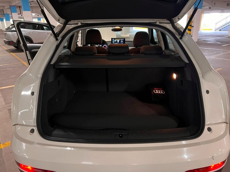 Audi Q3 2.0T quattro 2014 - Imagen 10 de 10