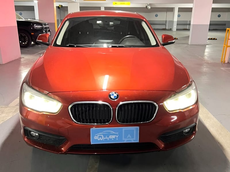 BMW 118I 118i Sport 2018 - Imagen 8 de 10