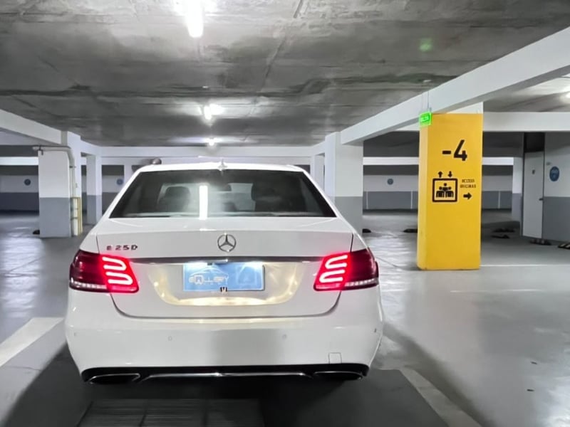 Mercedes-Benz E250 E250 2015 - Imagen 6 de 10