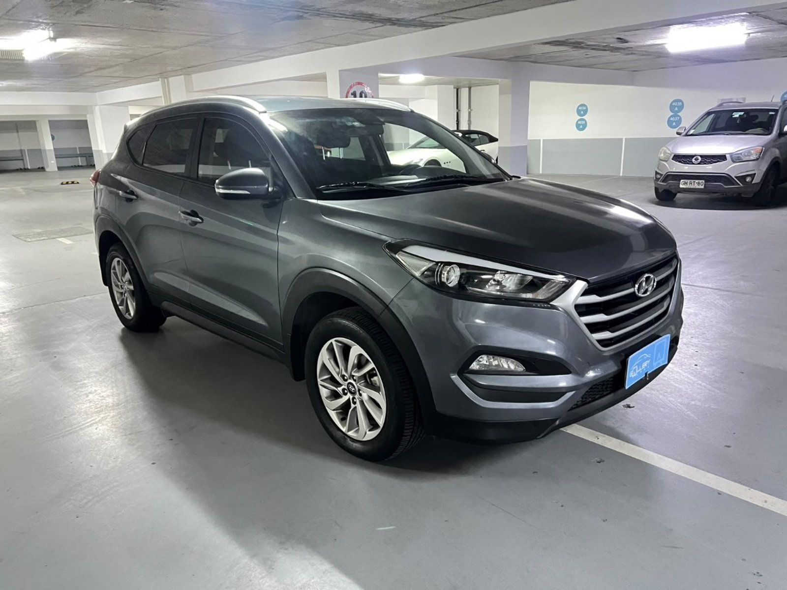 Hyundai TUCSON 2.0 ADVANCE 6MT 2017 - Foto 2 de 10