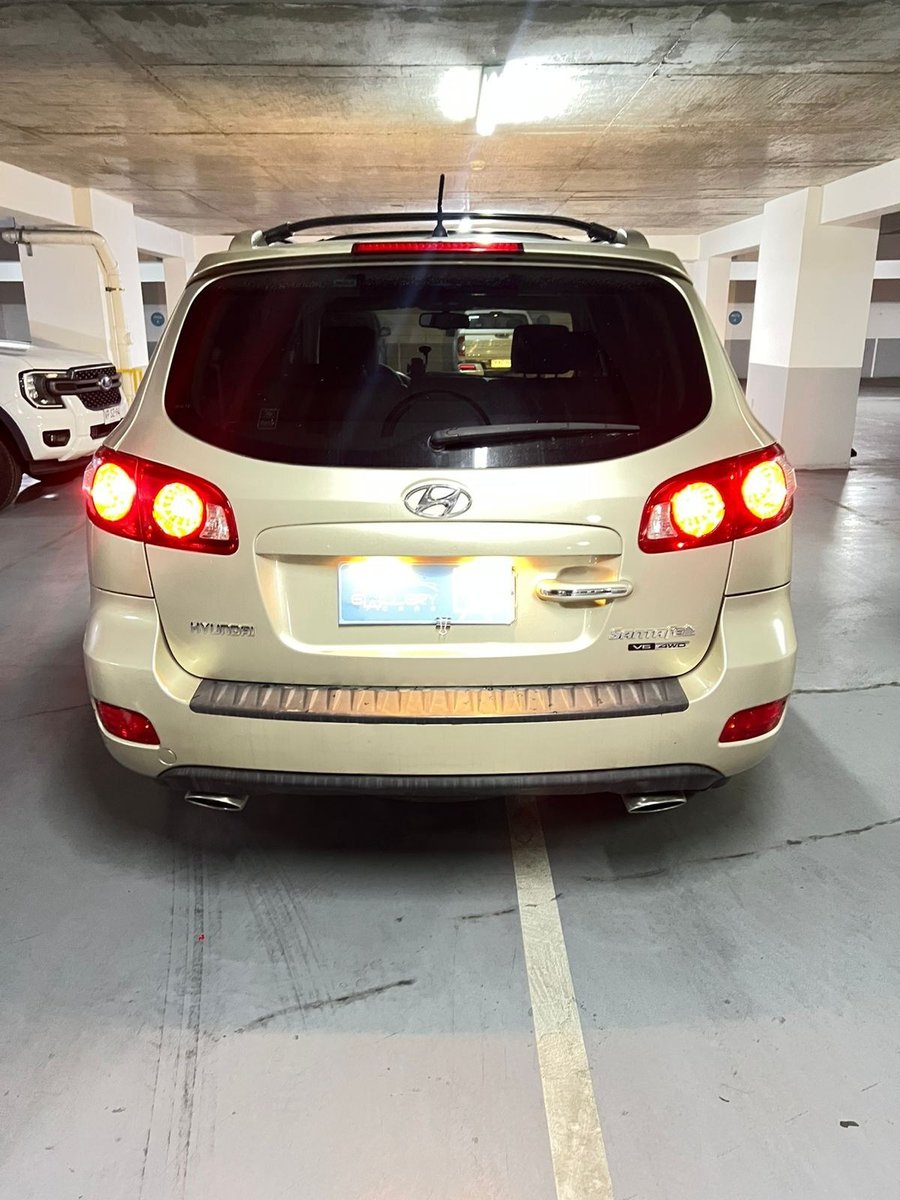 Hyundai SANTA FE 2.7 4X4 FULL 2008 - Imagen 6 de 10