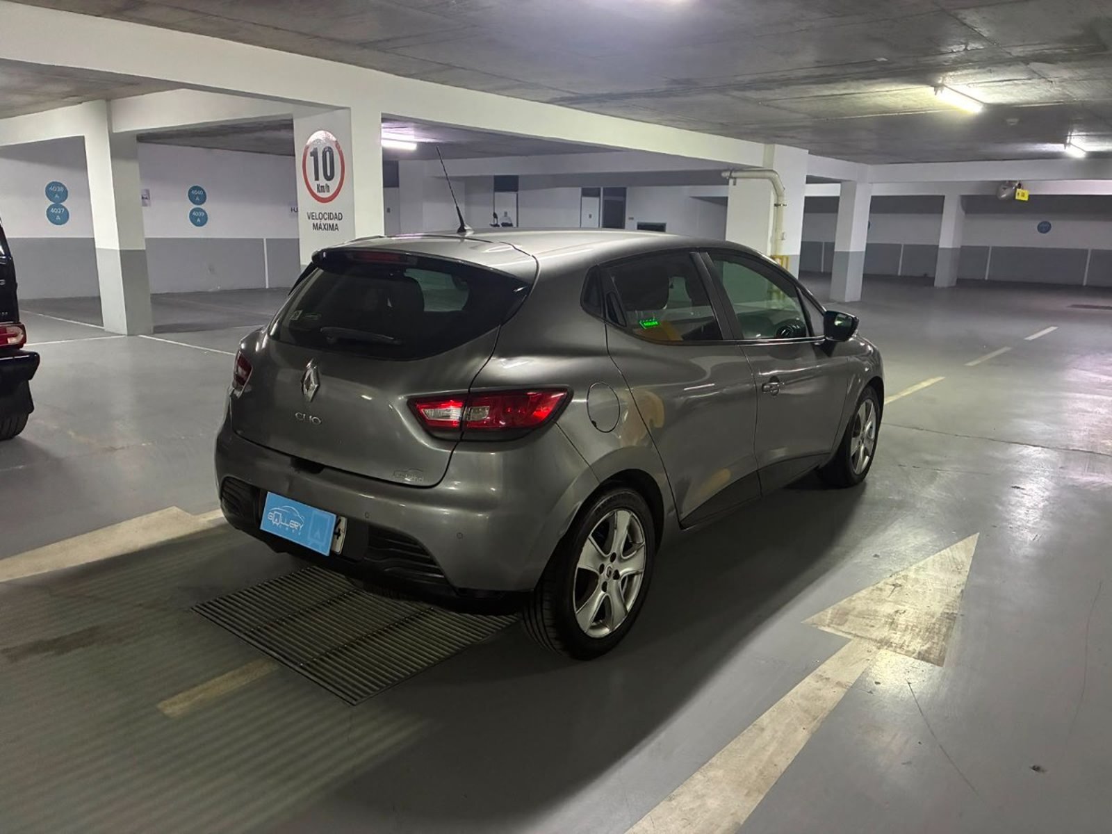 RENAULT CLIO 1.2 2016 - Imagen 8 de 10