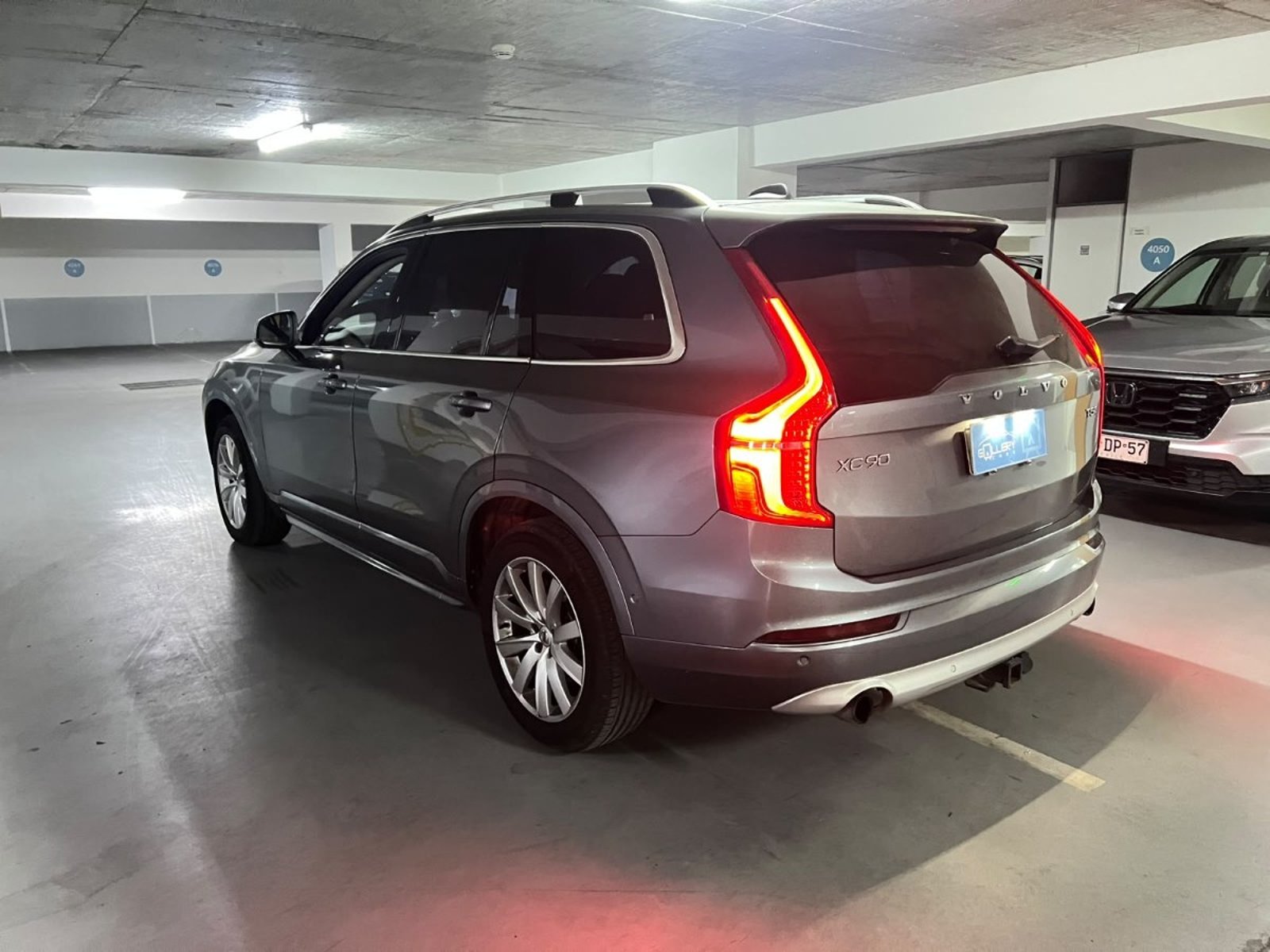 Volvo XC90 T5 2.0 BLINDADO 2017 - Foto 4 de 10