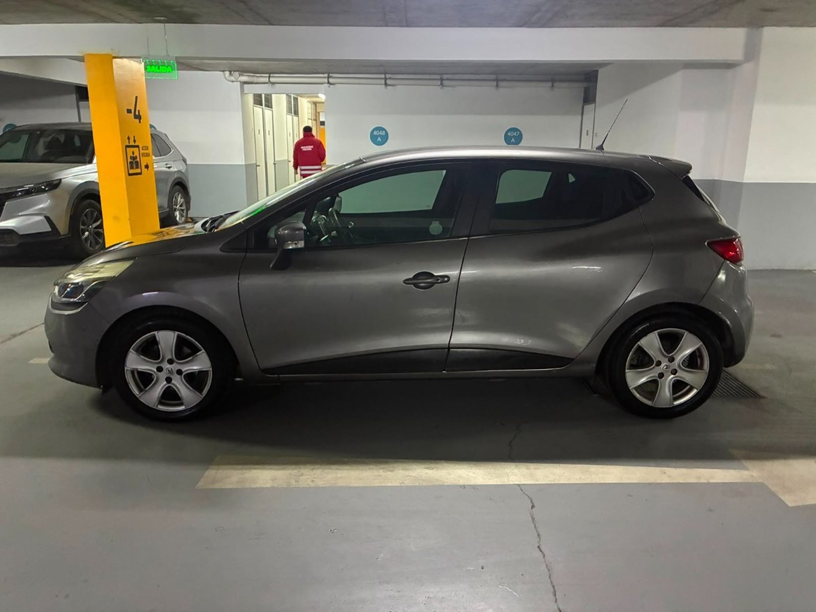 RENAULT CLIO 1.2 2016 - Imagen 9 de 10