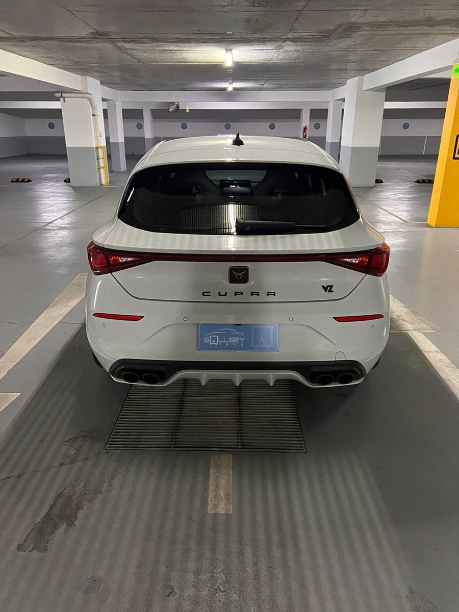 Cupra LEON 2.0T VZ 2024 - Imagen 6 de 10